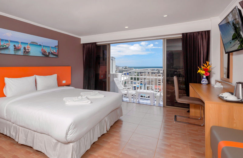 Royal Crown Hotel & Palm Spa Resort Patong Экстерьер фото
