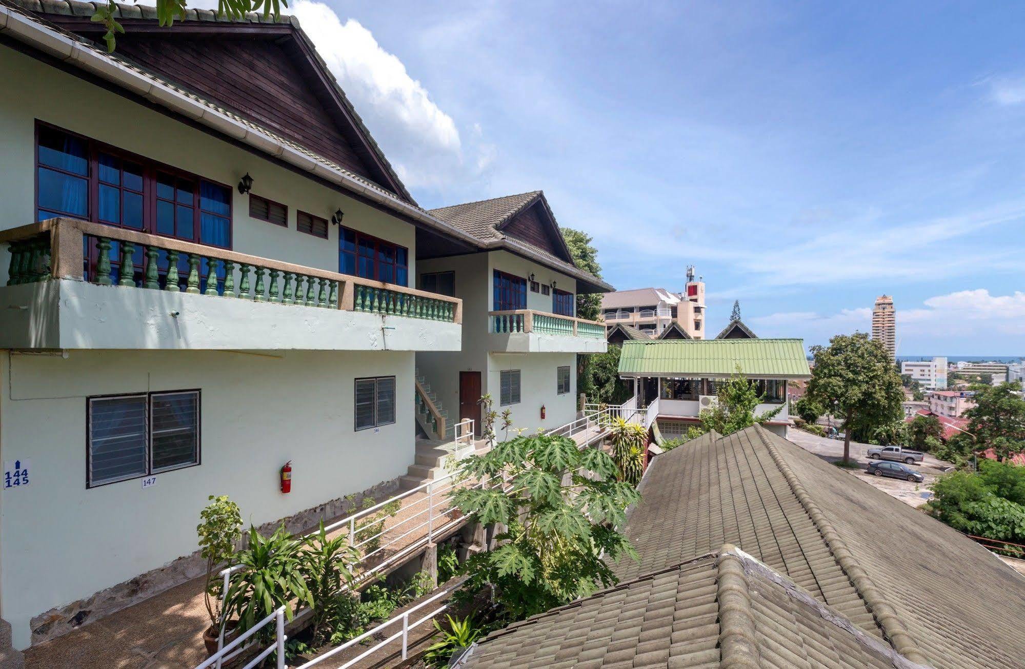 Royal Crown Hotel & Palm Spa Resort Patong Экстерьер фото